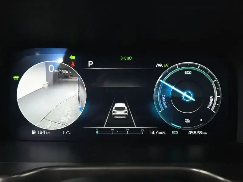 2023 Kia Sorento с пробегом 45 828 км
