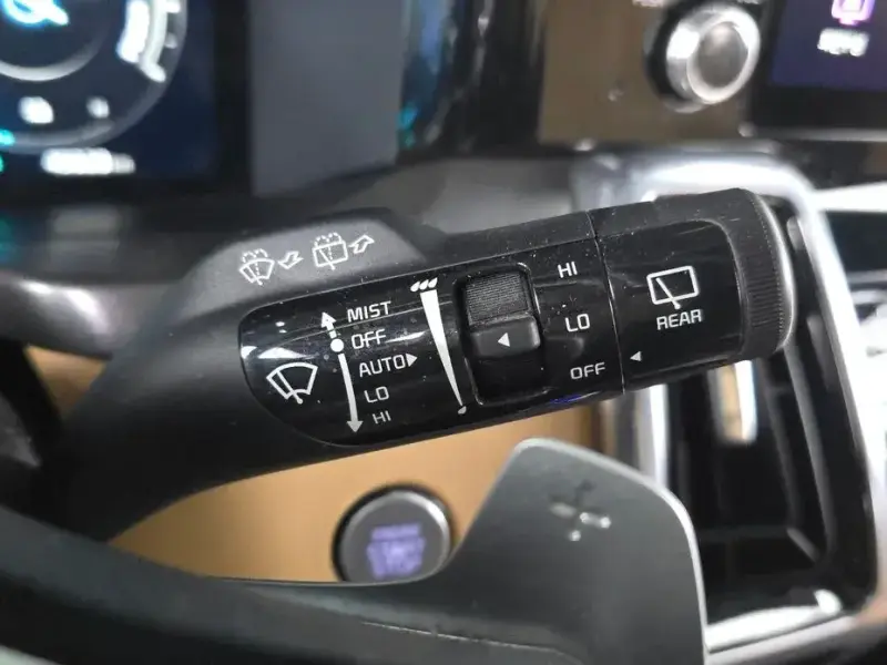 2023 Kia Sorento с пробегом 45 828 км