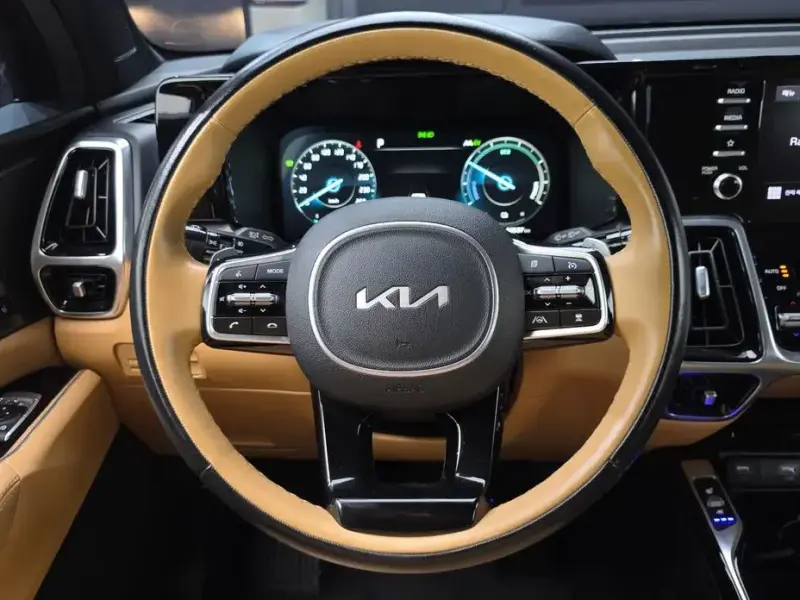 2022 Kia Sorento с пробегом 44 537 км