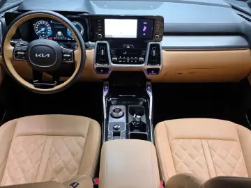 2023 Kia Sorento с пробегом 80 099 км