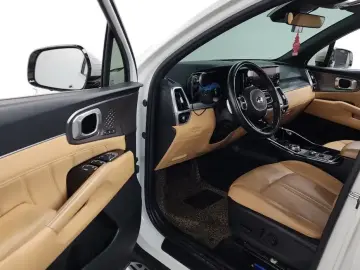 2020 Kia Sorento с пробегом 130 425 км
