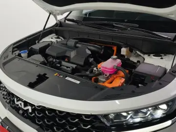 2023 Kia Sorento с пробегом 63 965 км