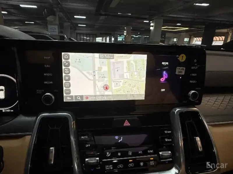 2023 Kia Sorento с пробегом 61 101 км