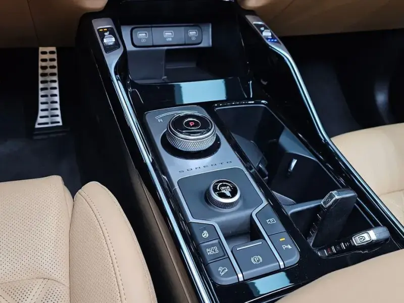 2022 Kia Sorento с пробегом 48 553 км