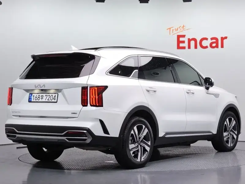 2023 Kia Sorento с пробегом 30 426 км