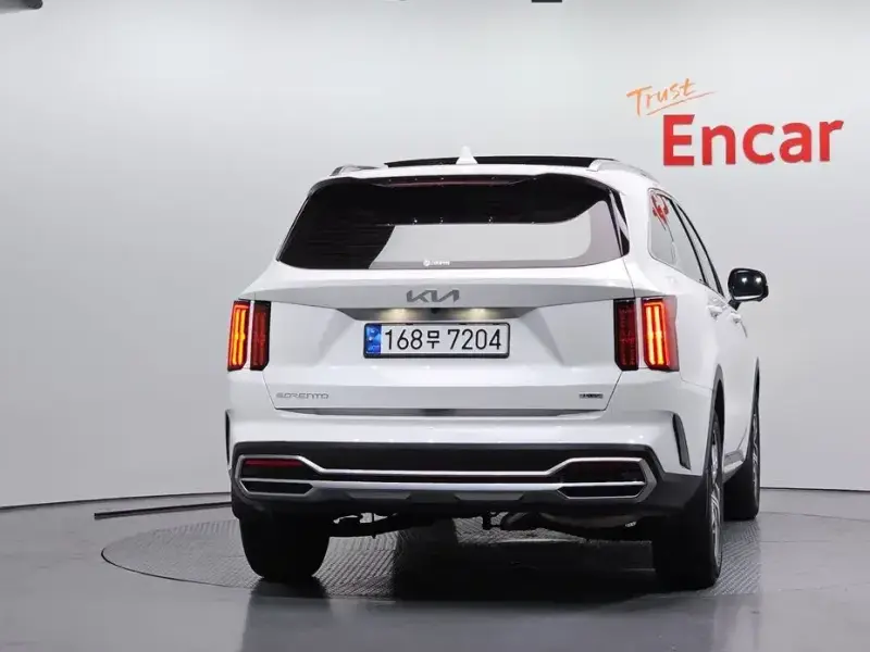 2023 Kia Sorento с пробегом 30 426 км