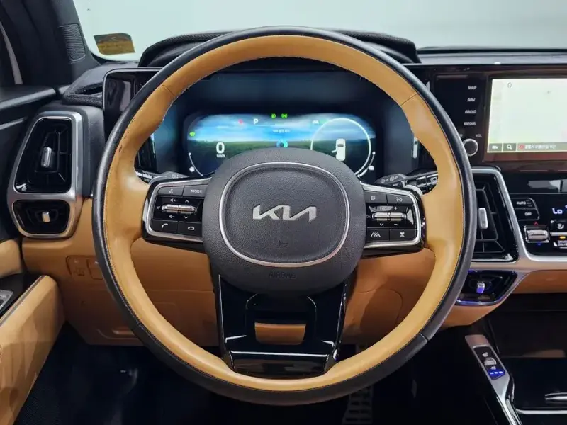 2023 Kia Sorento с пробегом 30 426 км