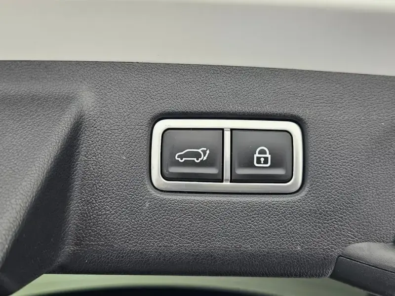 2023 Kia Sorento с пробегом 30 426 км
