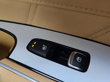 2023 Kia Sorento с пробегом 30 426 км