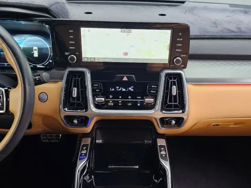 2023 Kia Sorento с пробегом 30 426 км