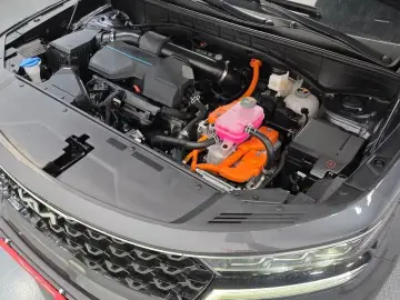2023 Kia Sorento с пробегом 79 892 км