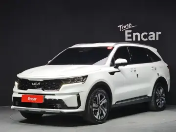 2023 Kia Sorento с пробегом 33 986 км