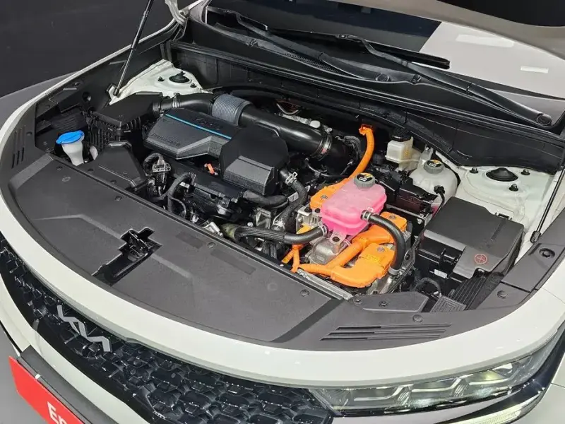 2023 Kia Sorento с пробегом 33 986 км