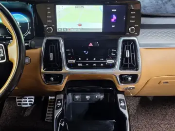 2022 Kia Sorento с пробегом 71 011 км