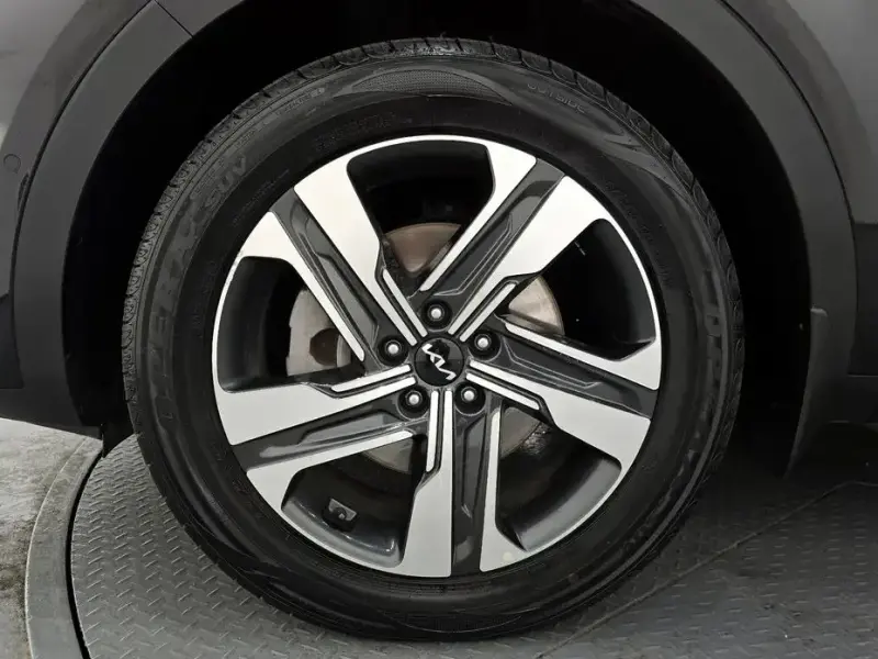 2022 Kia Sorento с пробегом 77 206 км