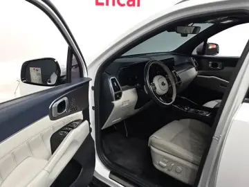 2021 Kia Sorento с пробегом 114 011 км