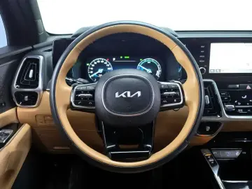 2022 Kia Sorento с пробегом 77 206 км
