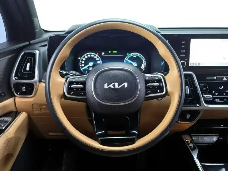 2022 Kia Sorento с пробегом 77 206 км
