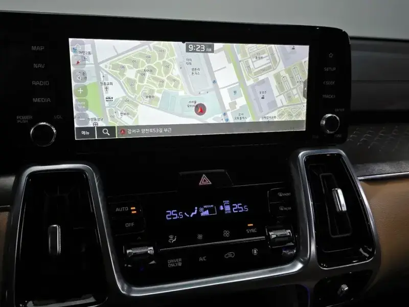 2022 Kia Sorento с пробегом 77 206 км