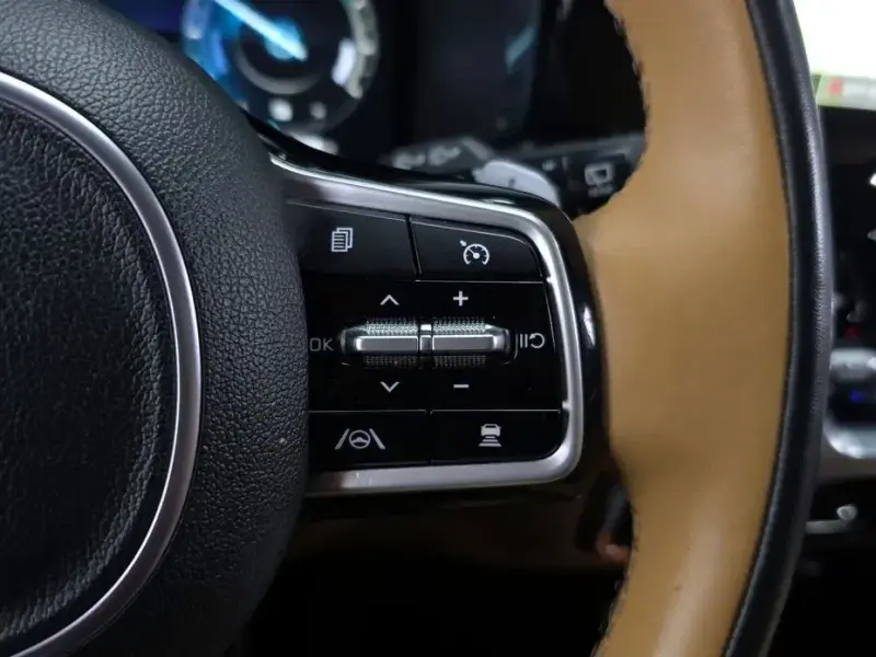 2022 Kia Sorento с пробегом 77 206 км