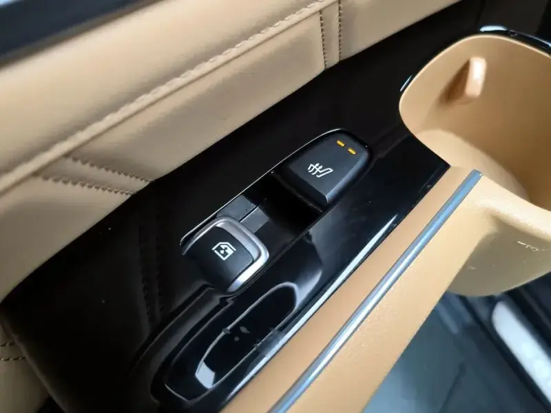 2022 Kia Sorento с пробегом 77 206 км
