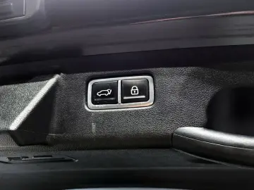 2022 Kia Sorento с пробегом 77 206 км