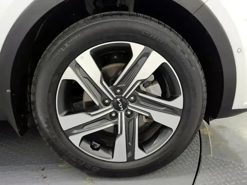 2022 Kia Sorento с пробегом 58 371 км