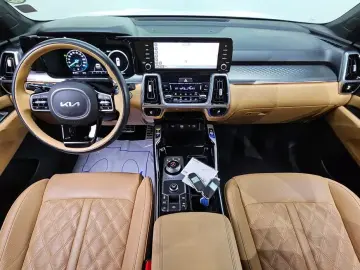 2022 Kia Sorento с пробегом 58 371 км