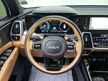 2022 Kia Sorento с пробегом 58 371 км