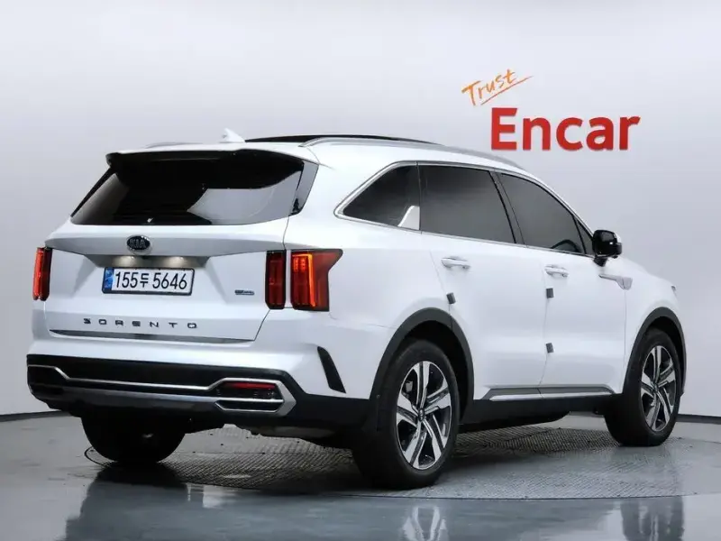 2020 Kia Sorento с пробегом 14 885 км