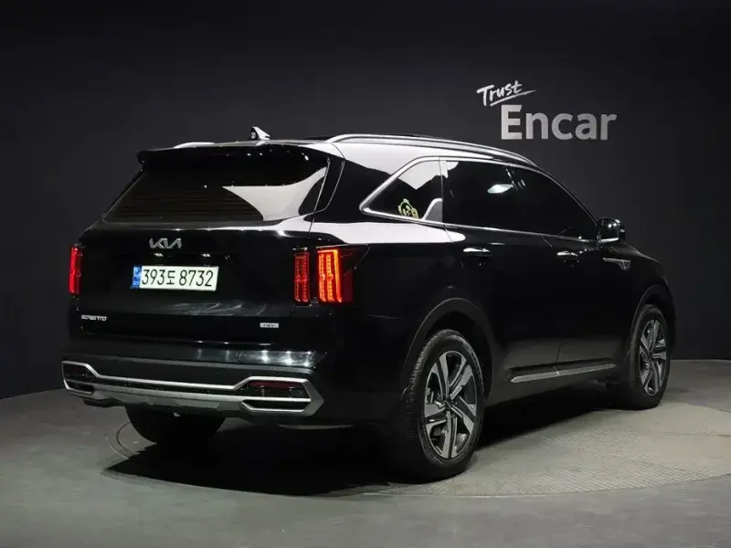 2023 Kia Sorento с пробегом 40 373 км