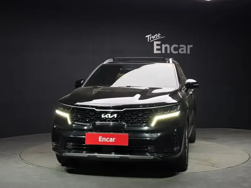 2023 Kia Sorento с пробегом 40 373 км