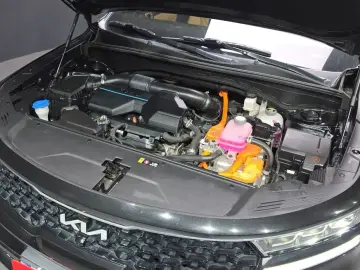 2023 Kia Sorento с пробегом 40 373 км