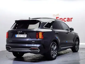 2022 Kia Sorento с пробегом 47 991 км