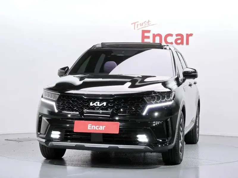 2023 Kia Sorento с пробегом 68 409 км