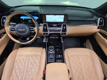 2023 Kia Sorento с пробегом 68 409 км