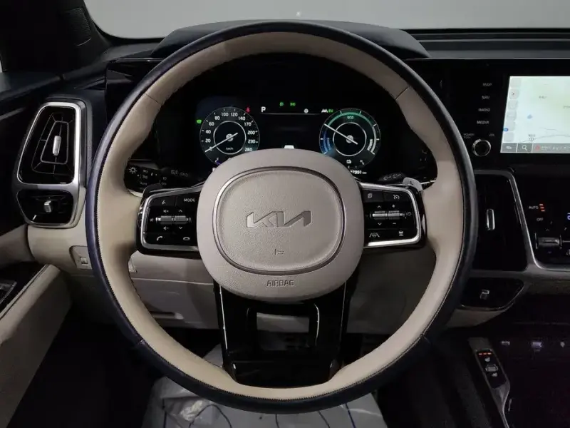 2022 Kia Sorento с пробегом 47 991 км