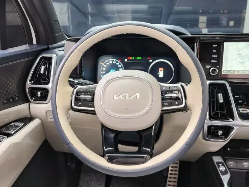 2022 Kia Sorento с пробегом 61 208 км