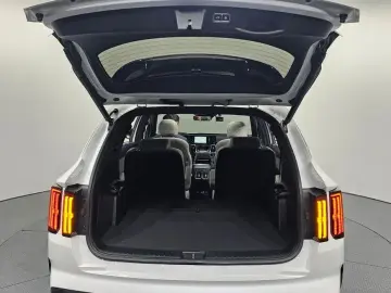 2022 Kia Sorento с пробегом 61 208 км