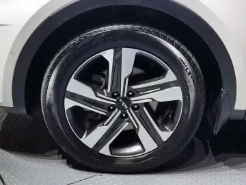2023 Kia Sorento с пробегом 61 871 км