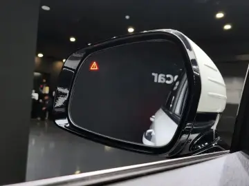 2023 Kia Sorento с пробегом 61 871 км