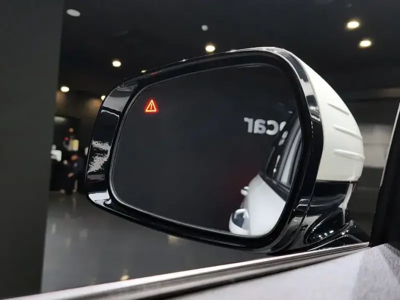 2023 Kia Sorento с пробегом 61 871 км