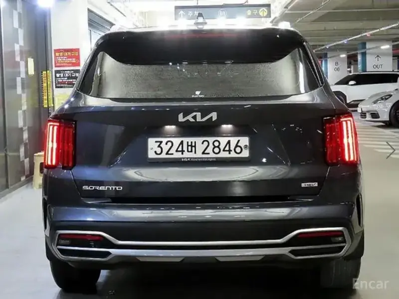2023 Kia Sorento с пробегом 66 193 км