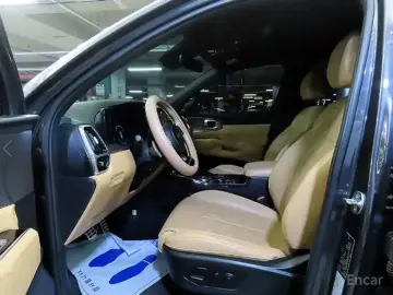 2023 Kia Sorento с пробегом 66 193 км