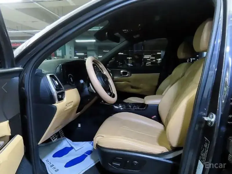 2023 Kia Sorento с пробегом 66 193 км