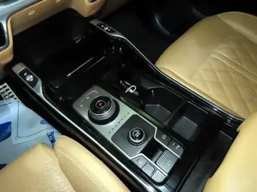 2023 Kia Sorento с пробегом 66 193 км