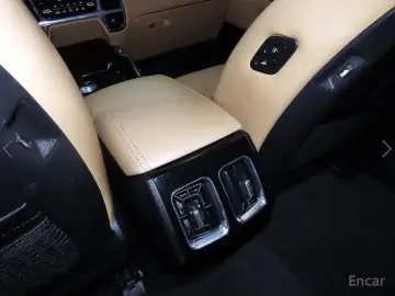 2023 Kia Sorento с пробегом 66 193 км