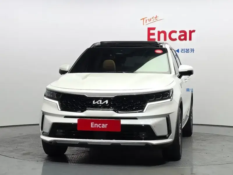 2023 Kia Sorento с пробегом 39 708 км