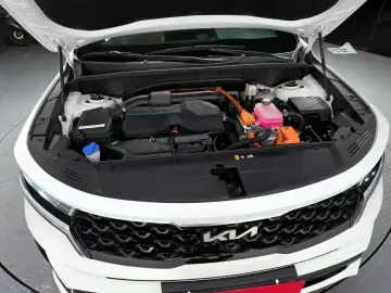 2023 Kia Sorento с пробегом 39 708 км