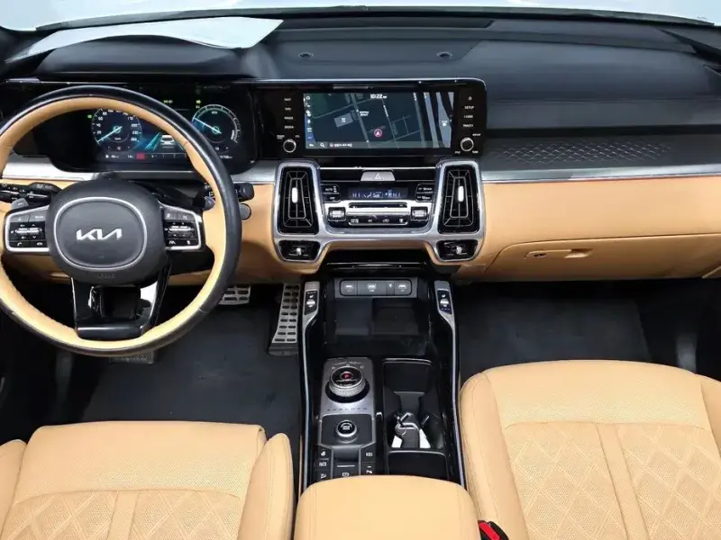 2023 Kia Sorento с пробегом 39 708 км